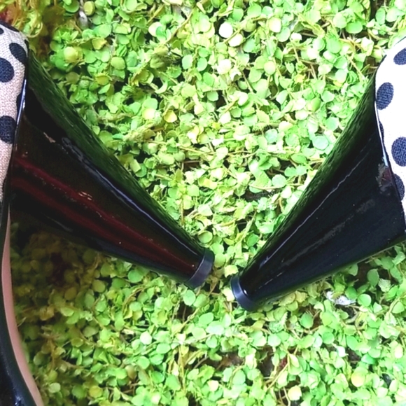 VIA SPIGA Peep Open Toe RETRO Spots Minnie White Polkadots Dance Heels EUC 8.5 - Picture 9 of 15